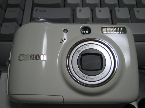 PowerShot E1