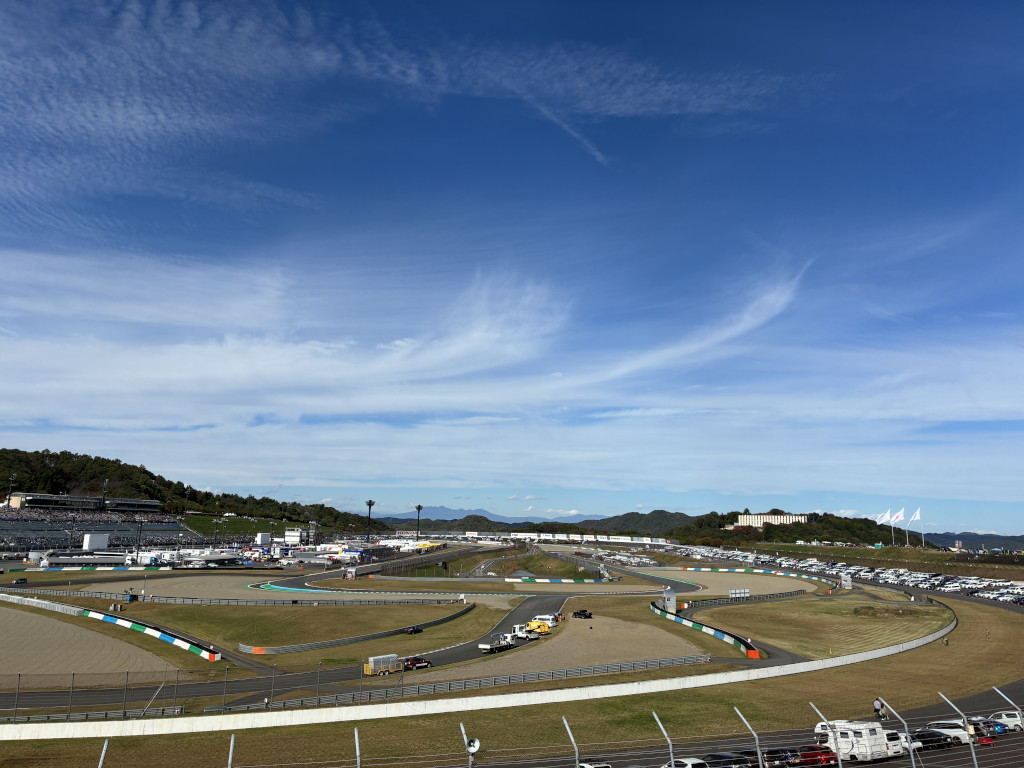 $B%5!<%-%C%H$N@D6u(B